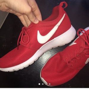cherry red nike roshes!!